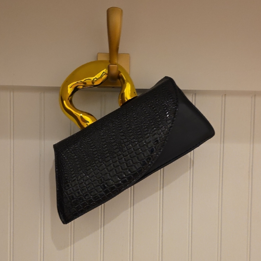 25. Elegant Black Clutch with Gold Handle - Picture 6 of 6